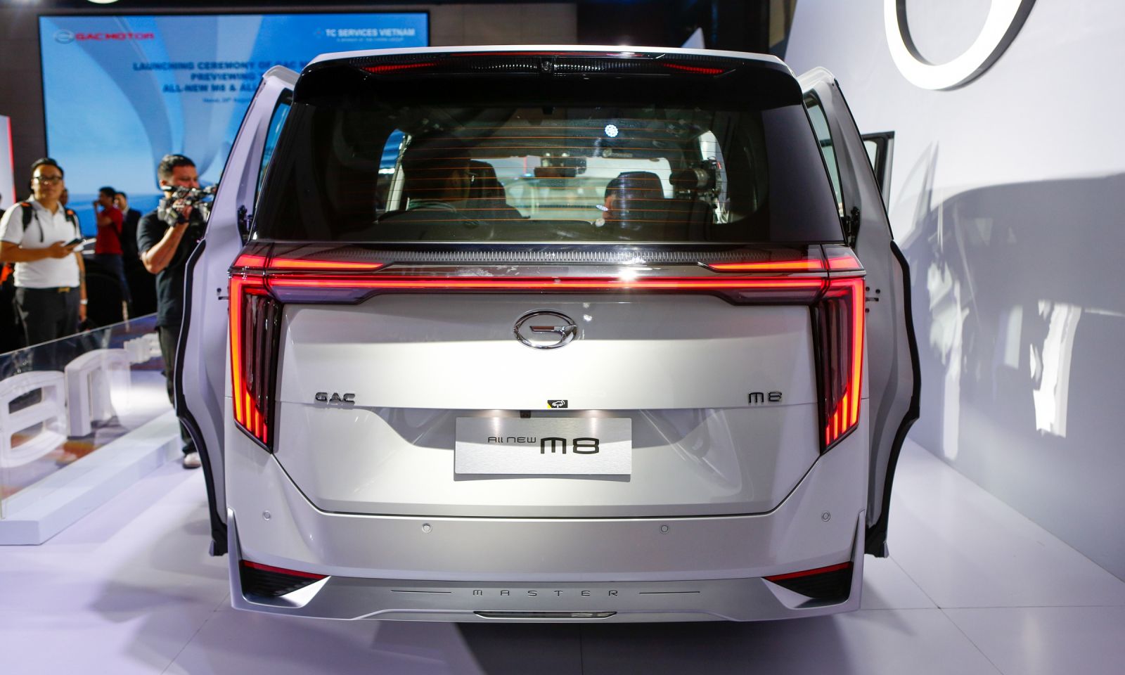 GAC M8 - MPV cỡ lớn Trung Quốc giá 1,7-2,2 tỷ đồng - 4
